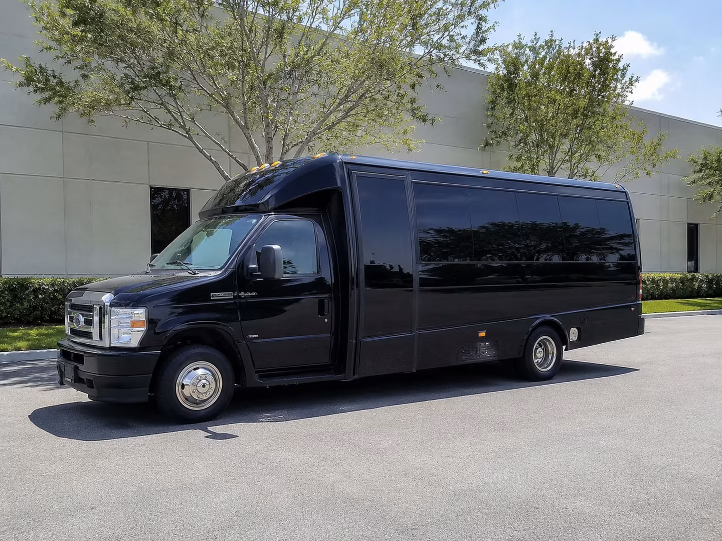 boca raton long distance transportation onboard seating