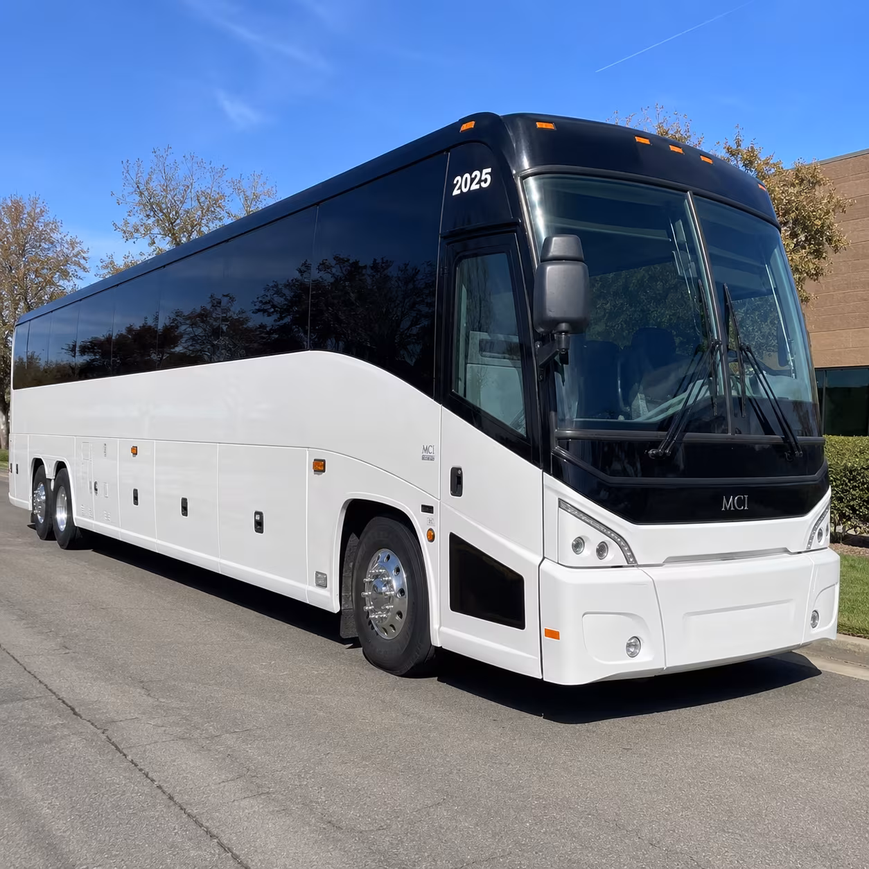 party bus rentals to the boca raton resort and mizner park venues